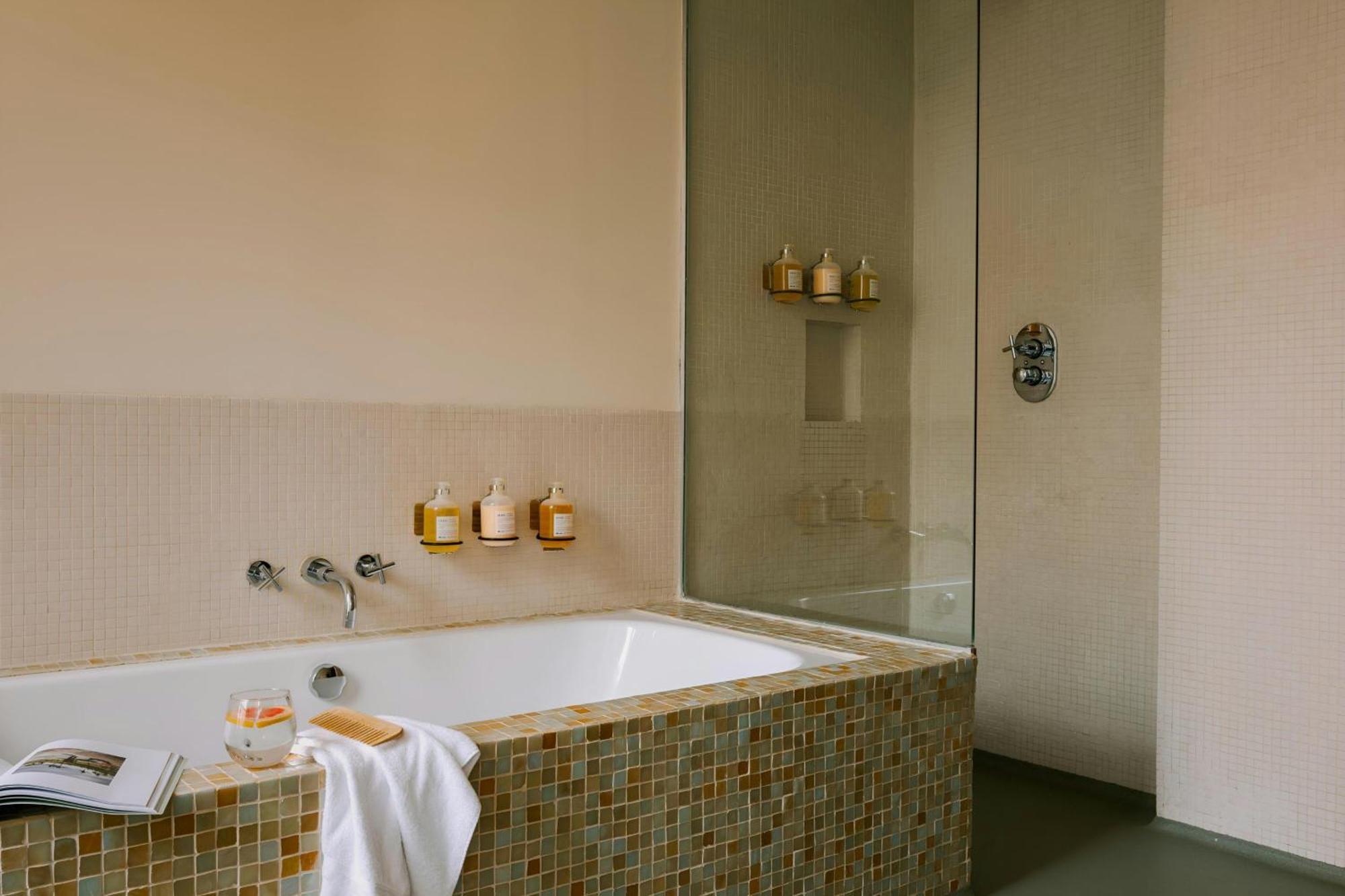 Chambers Park South, Sonder By Marriott Bonvoy Hotel 4*