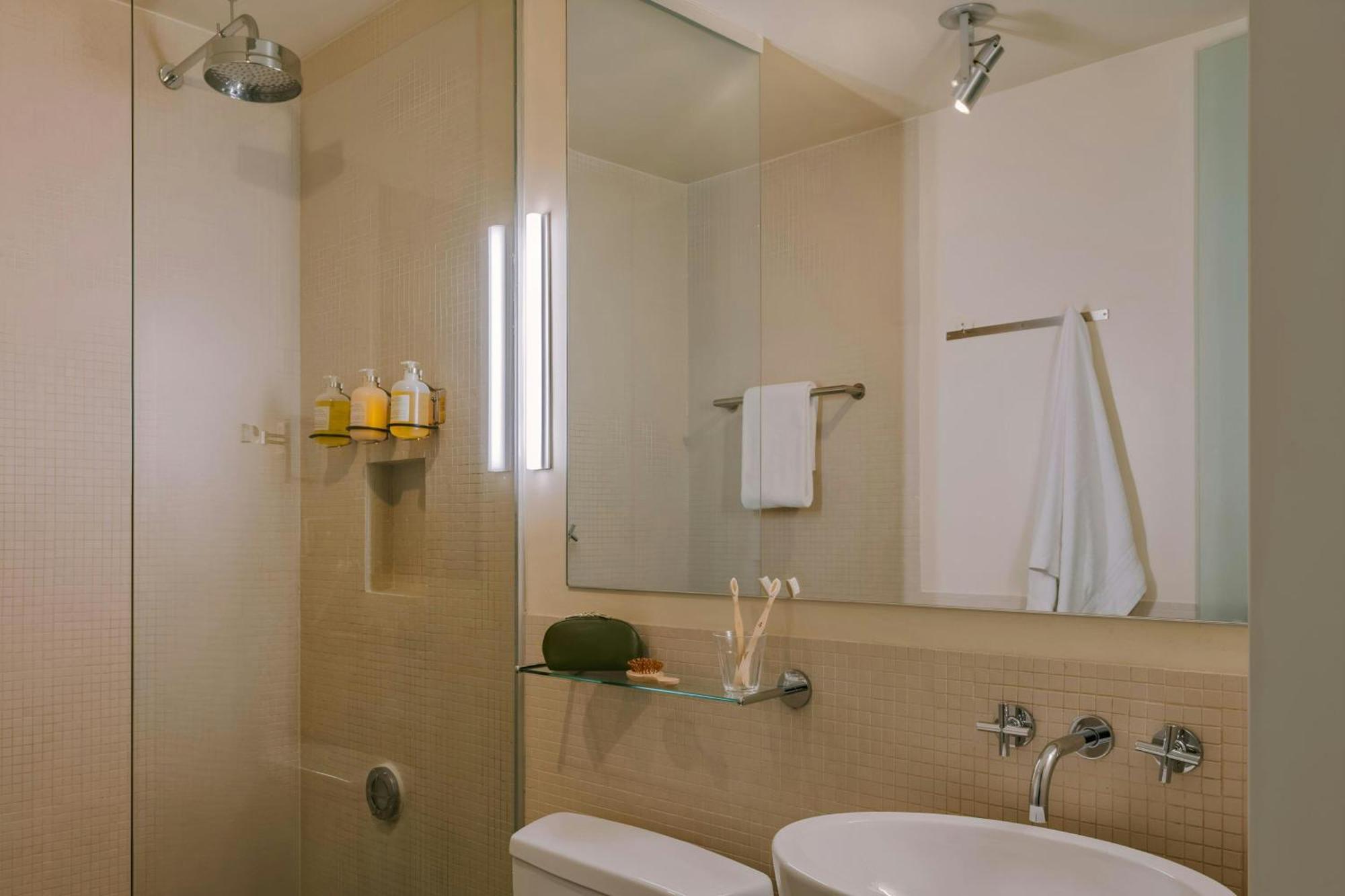 Chambers Park South, Sonder By Marriott Bonvoy Hotel 4*